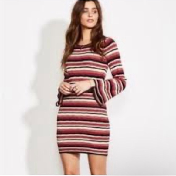 ALI & JAY Dresses & Skirts - ALI & JAY IT WAS ALL A DREAM STRIPE DRESS SIZE SMALL